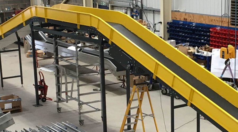 Incline/Decline Belt Conveyor